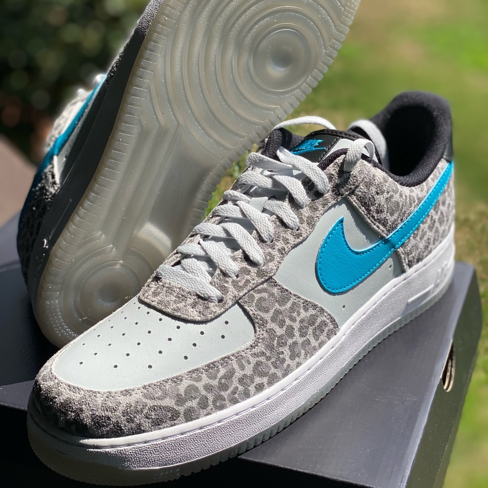 Nike Air Force 1 Low Snow Leopard size 13 Mens AF1 13M